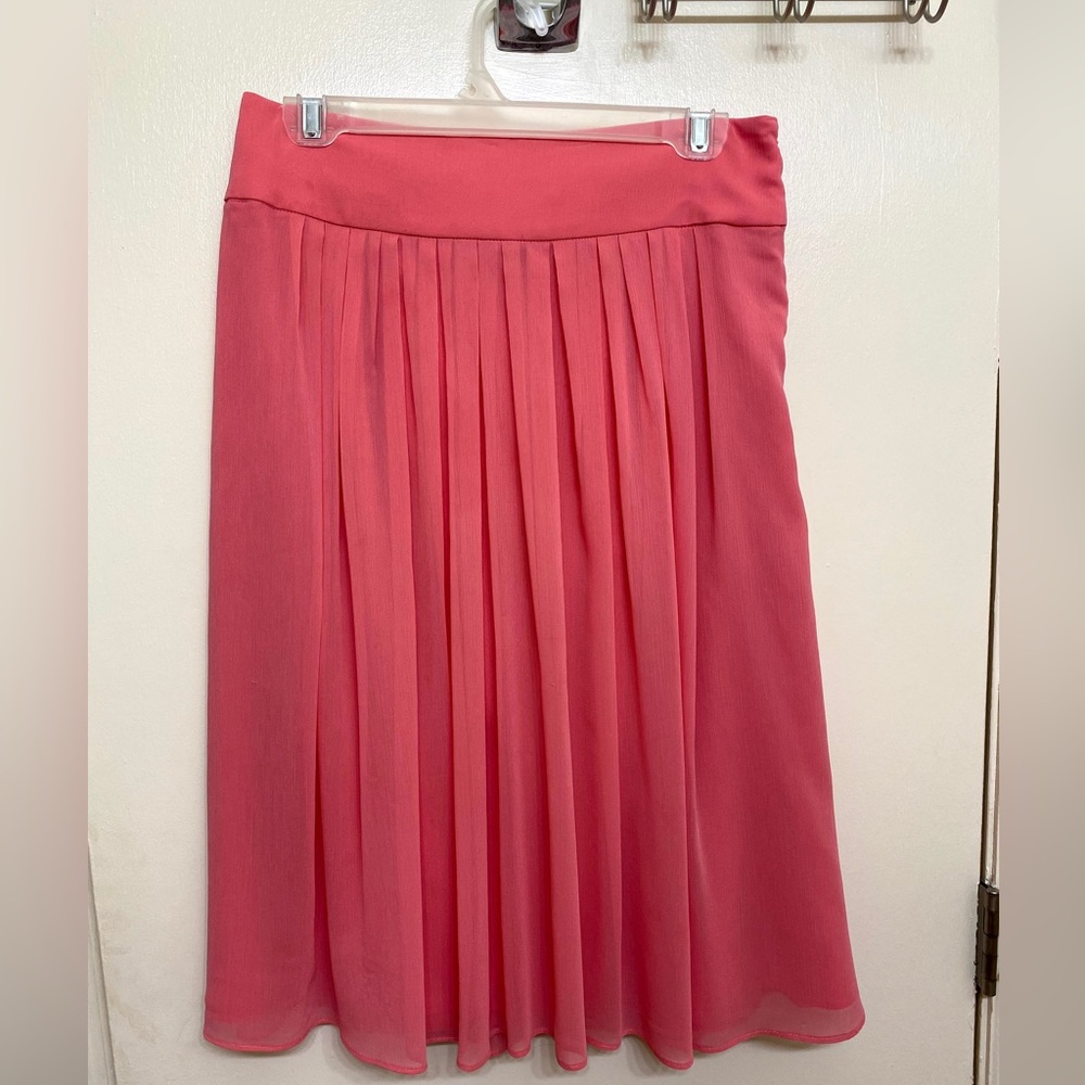 White House Black Market Pleated Midi Skirt Size 6